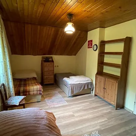 Myśliwski Vegas Dom wakacyjny Mierzyn (Greater Poland)