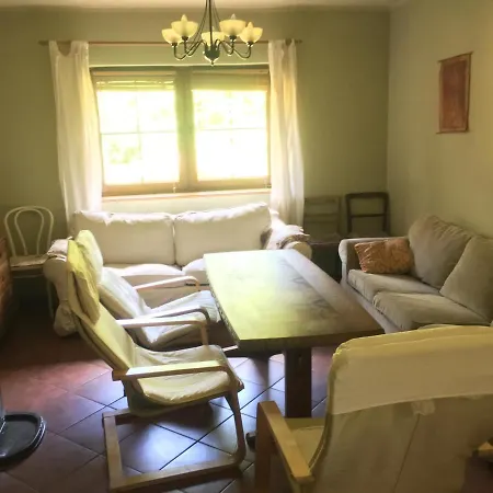 Mysliwski Vegas 펜션 *